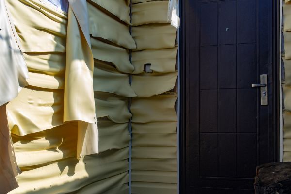 Cost of Melted Siding Replacement in Hayward