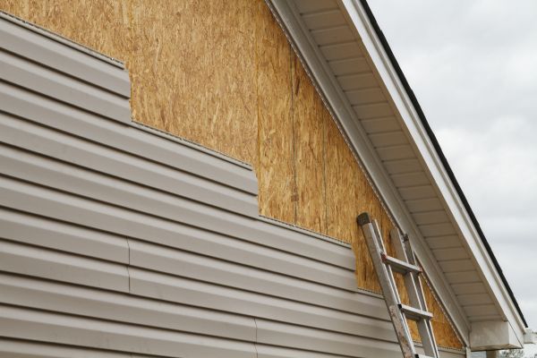 Loose Siding Replacement in Hayward