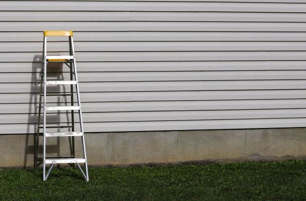 Cost of Siding Service in Hayward