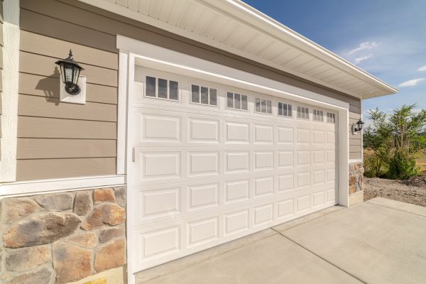 Garage Siding Repair in Hayward