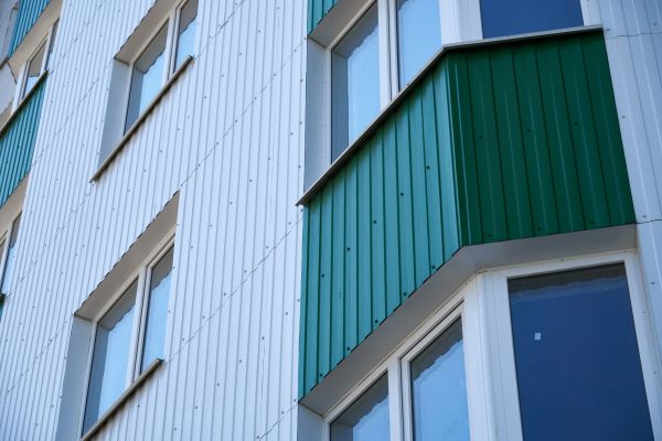 Building Siding Installation in Hayward