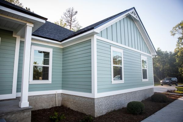 Board Siding Repair in Hayward