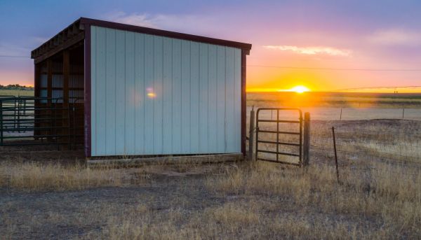 Pole Building Siding Service in Hayward